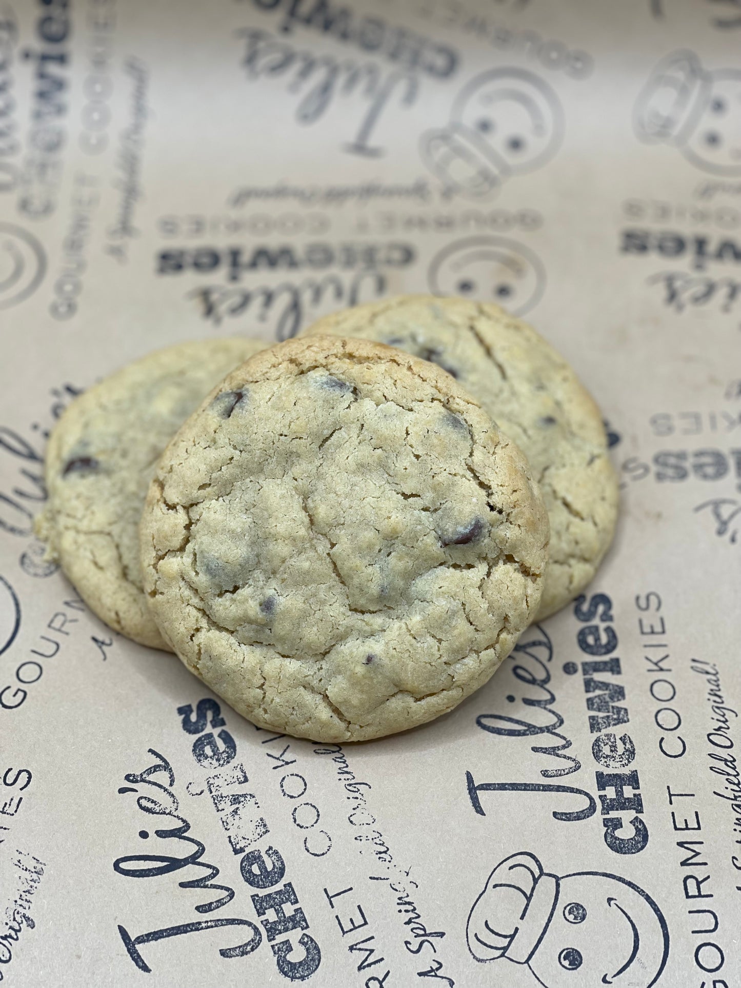 Classic Dozen - Chocolate Chip